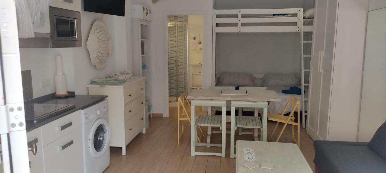 Loft El Pez Blanco Apartment El Puerto de Santa Maria Luaran gambar